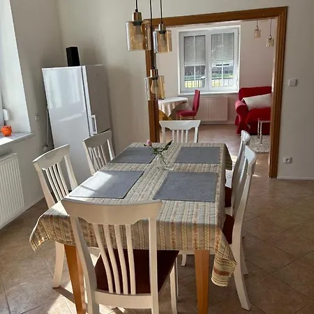 Apartman Svitkov 21 Pardubice Exterior photo