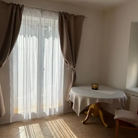 Apartman Svitkov 21 Pardubice Exterior photo